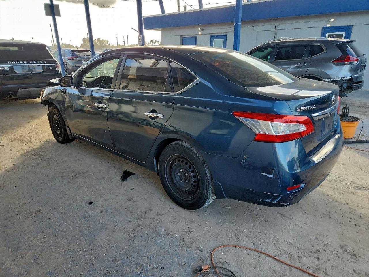 2013 NISSAN SENTRA S photo 2