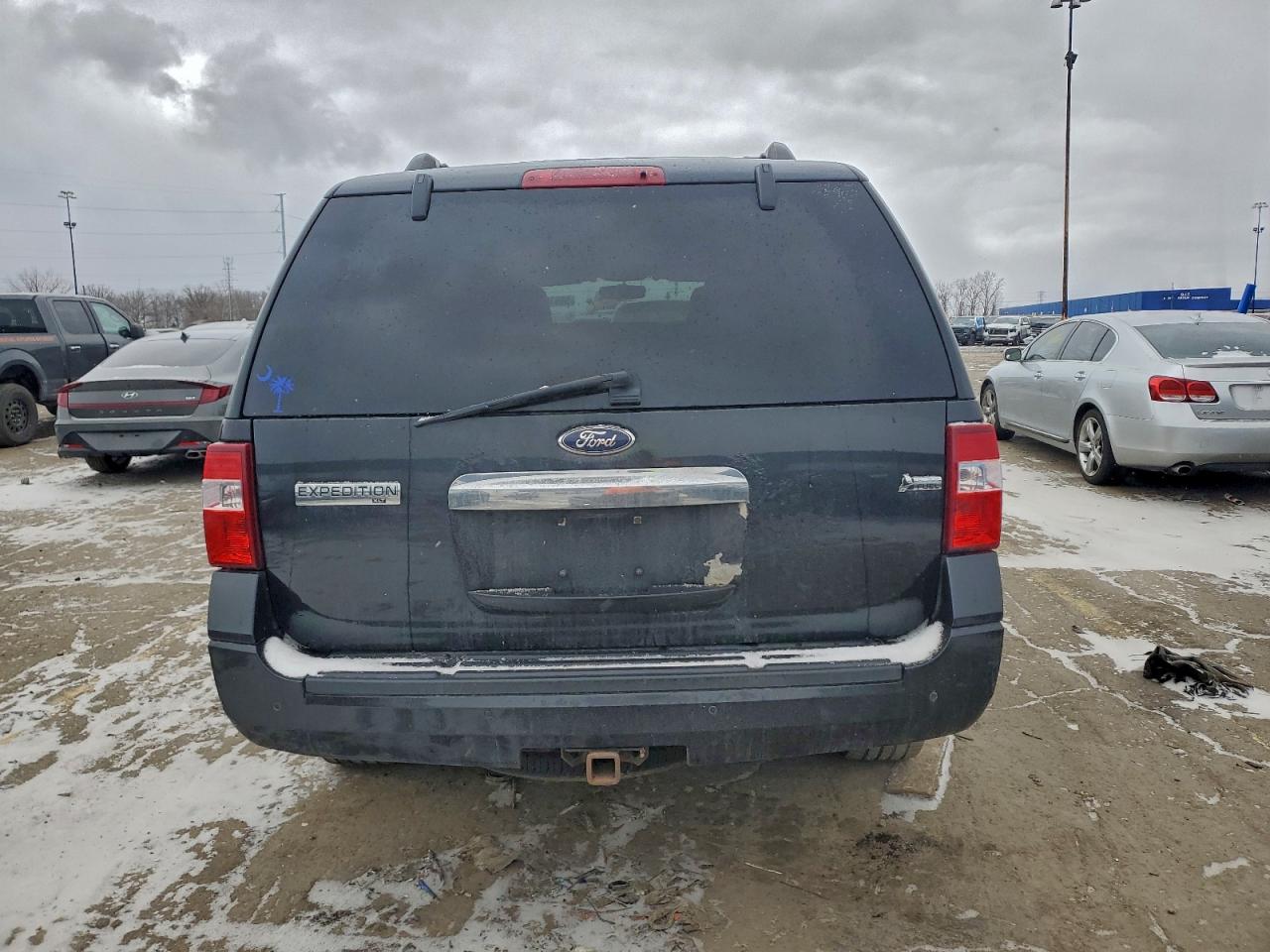 2013 FORD EXPEDITION XLT photo 6