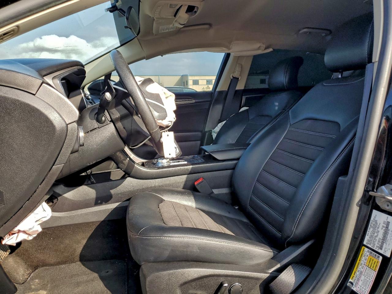 2017 FORD FUSION SE photo 7