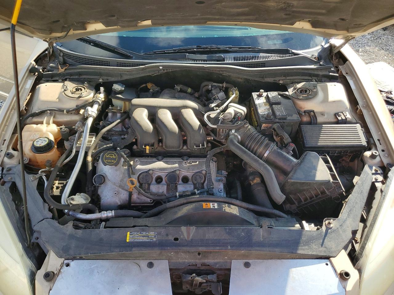 2006 MERCURY MILAN photo 11