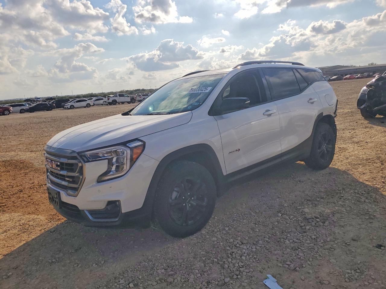 2024 GMC TERRAIN