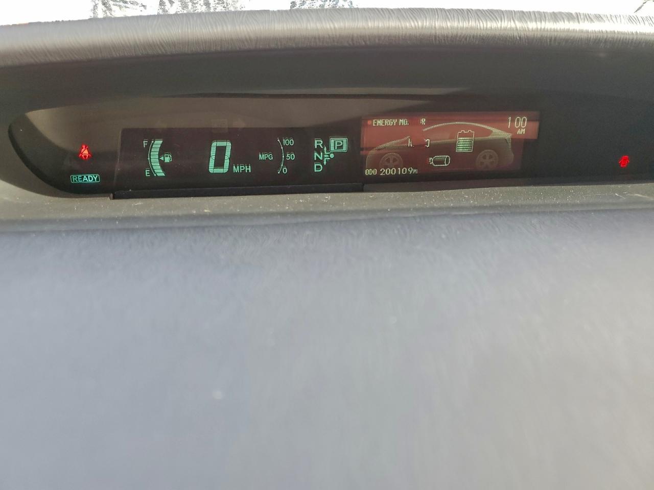 2013 TOYOTA PRIUS photo 9