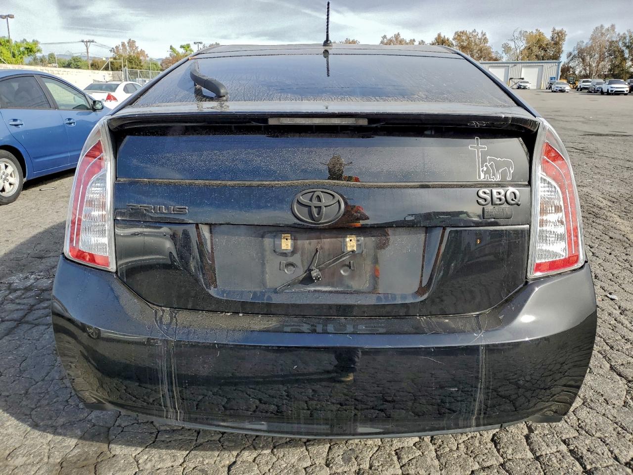2013 TOYOTA PRIUS photo 6