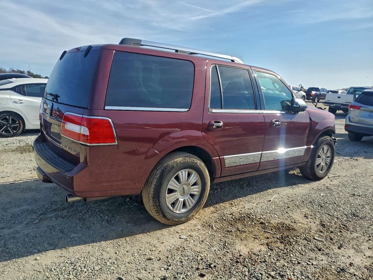 2010 LINCOLN NAVIGATOR photo 3