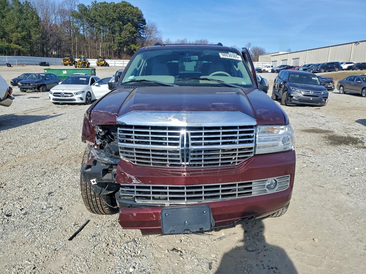 2010 LINCOLN NAVIGATOR photo 5