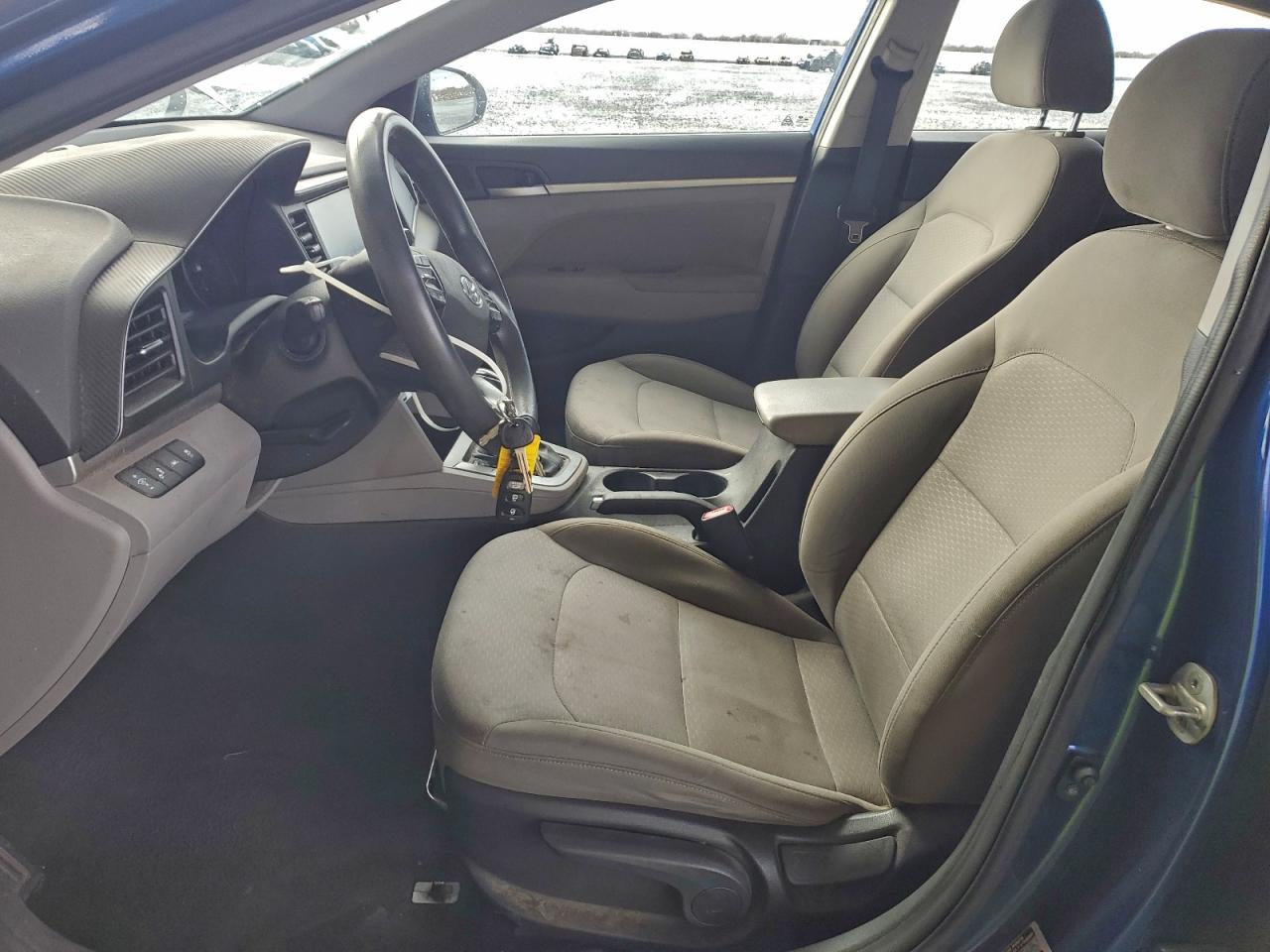 2020 HYUNDAI ELANTRA SEL photo 13