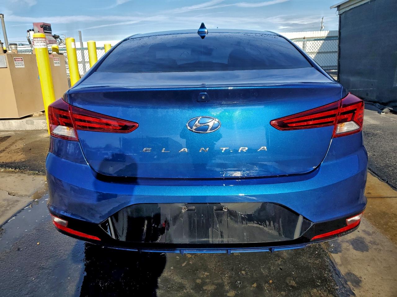 2020 HYUNDAI ELANTRA SEL photo 11