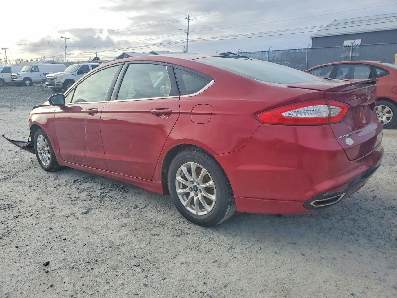 2013 FORD FUSION SE photo 2