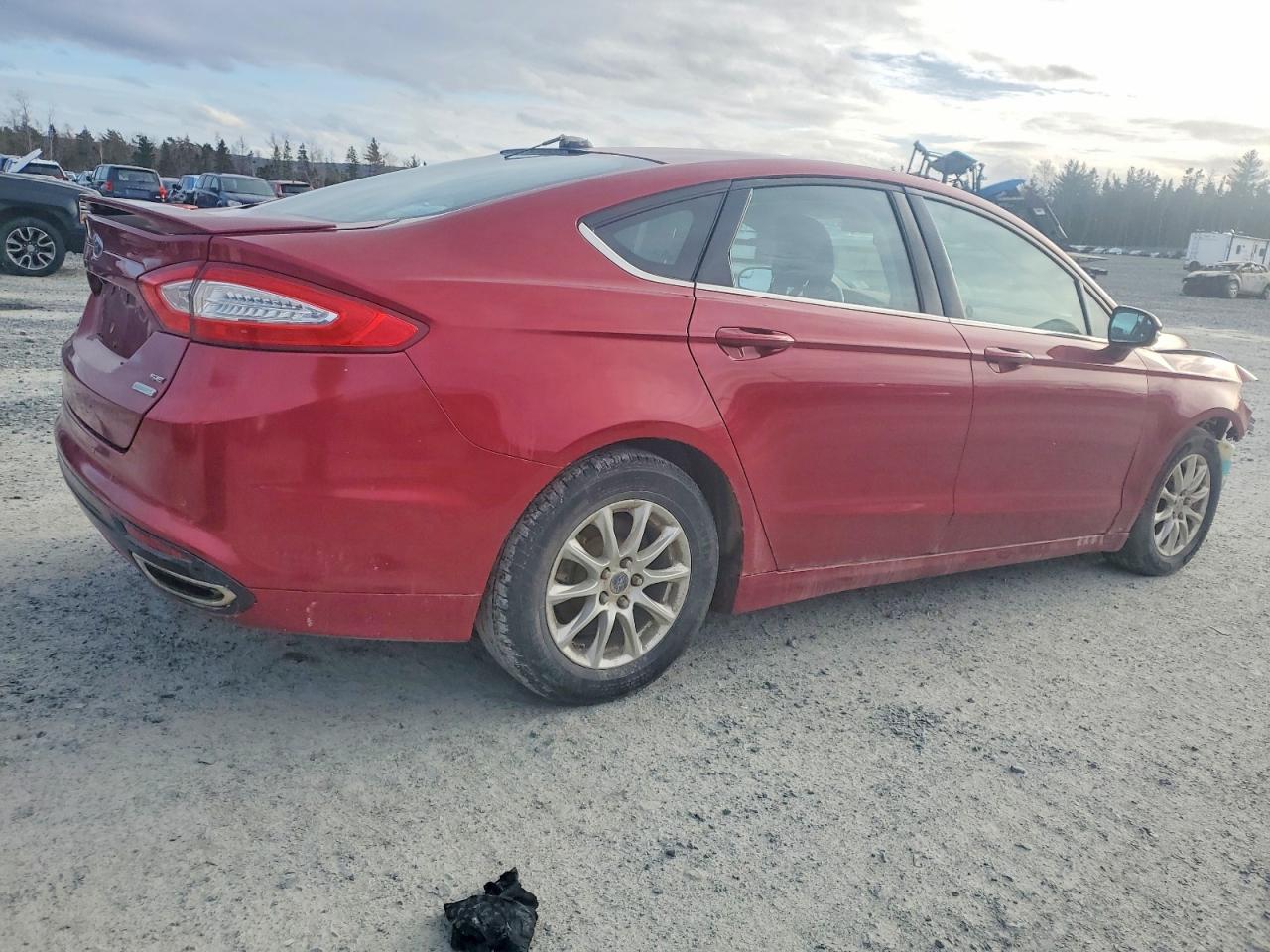 2013 FORD FUSION SE photo 3