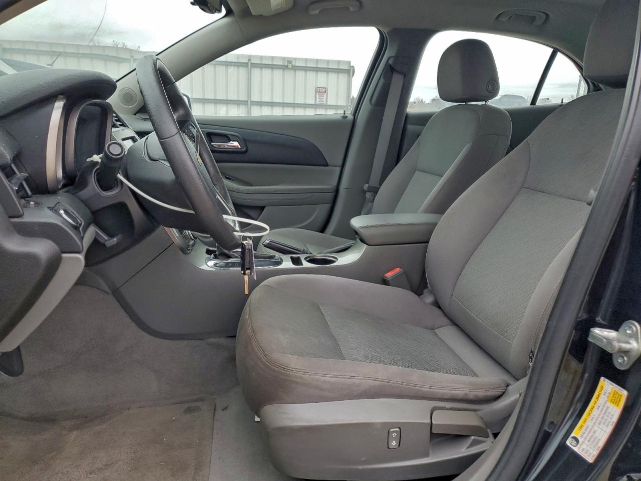 2014 CHEVROLET MALIBU LS photo 13