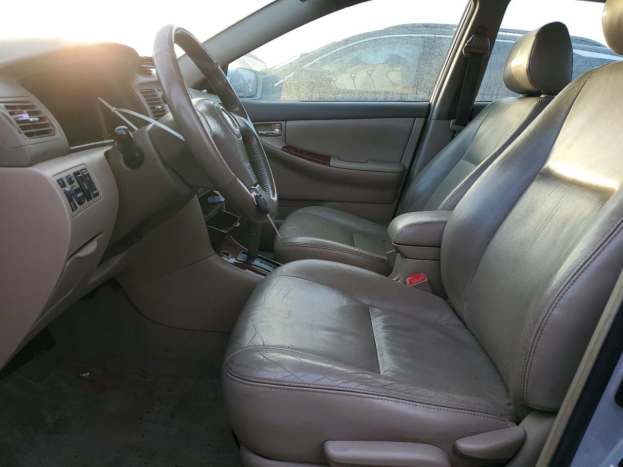 2005 TOYOTA COROLLA CE photo 7