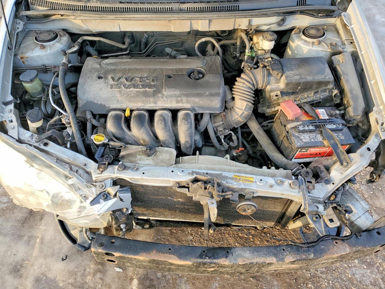 2005 TOYOTA COROLLA CE photo 11