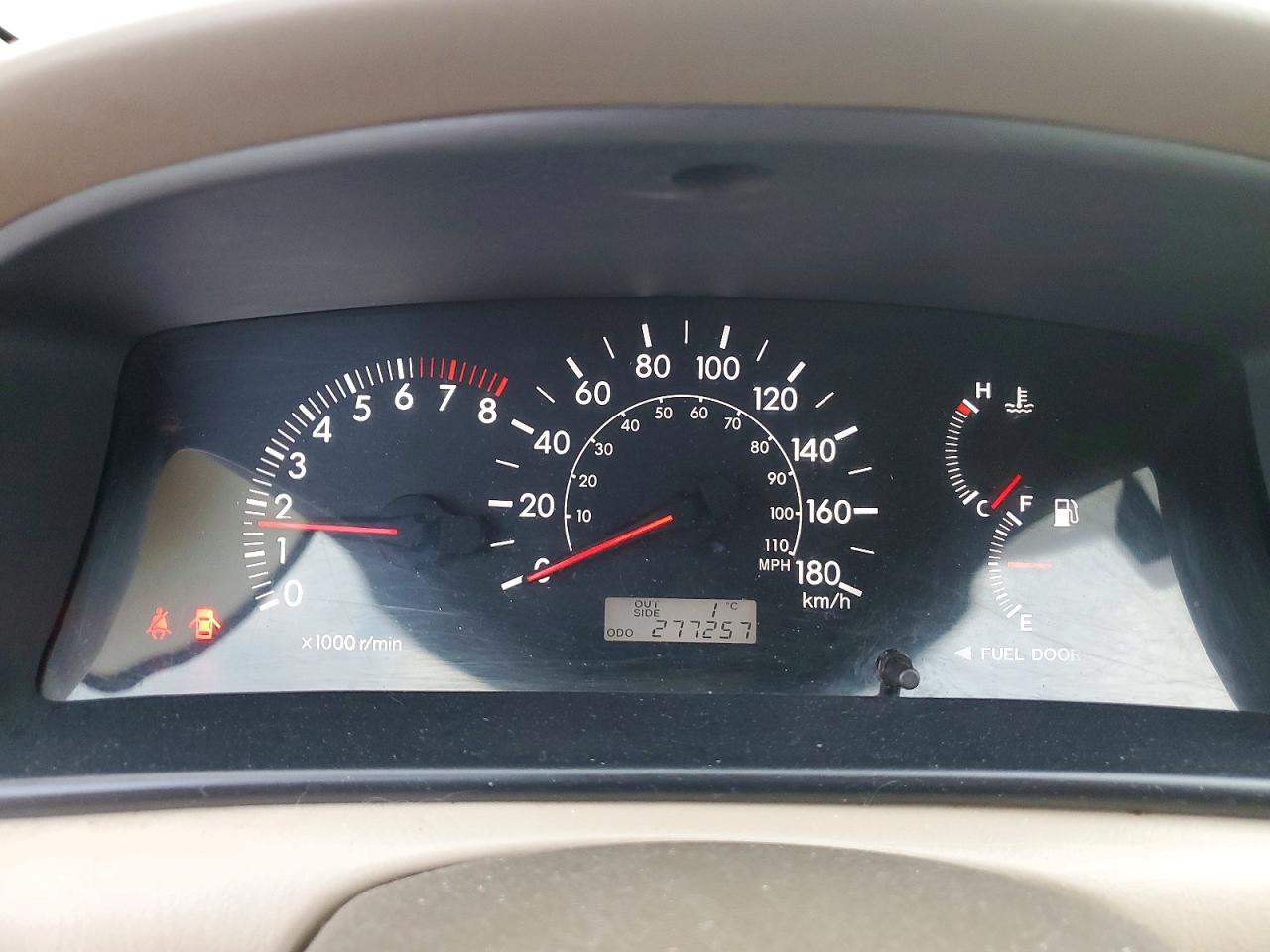 2005 TOYOTA COROLLA CE photo 9