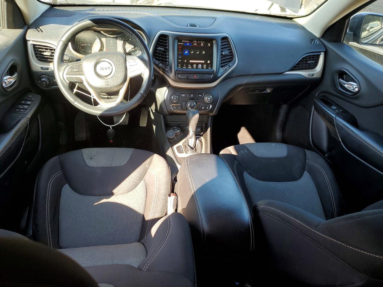 2014 JEEP CHEROKEE LATITUDE photo 8