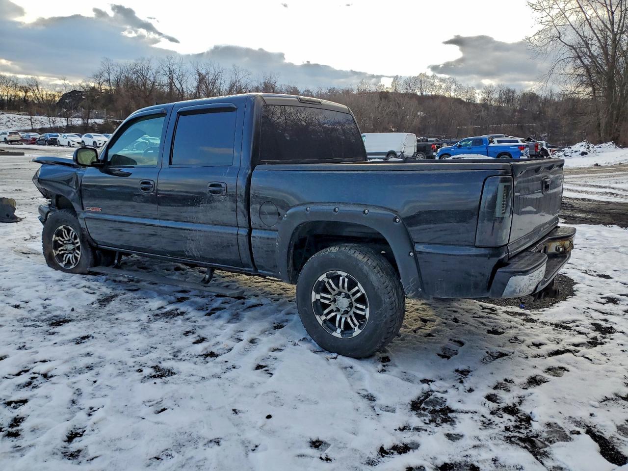 2006 CHEVROLET SILVERADO K1500 photo 2
