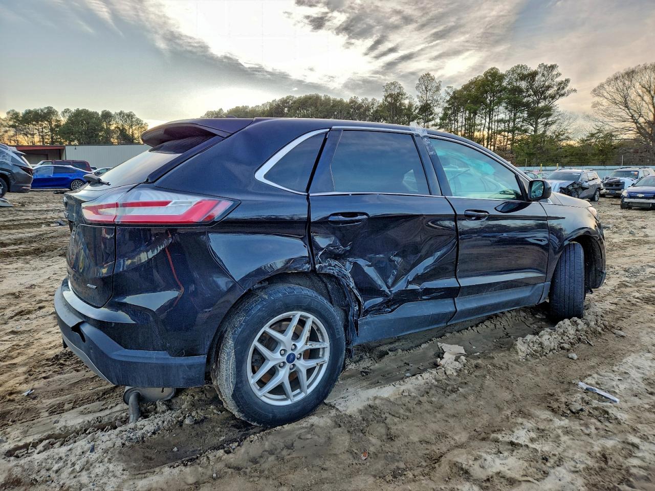2021 FORD EDGE SEL photo 5