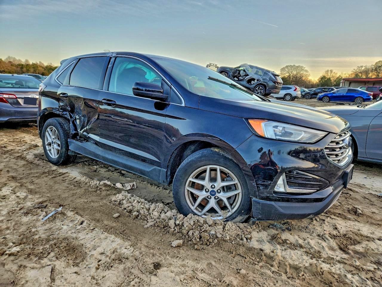 2021 FORD EDGE SEL photo 7