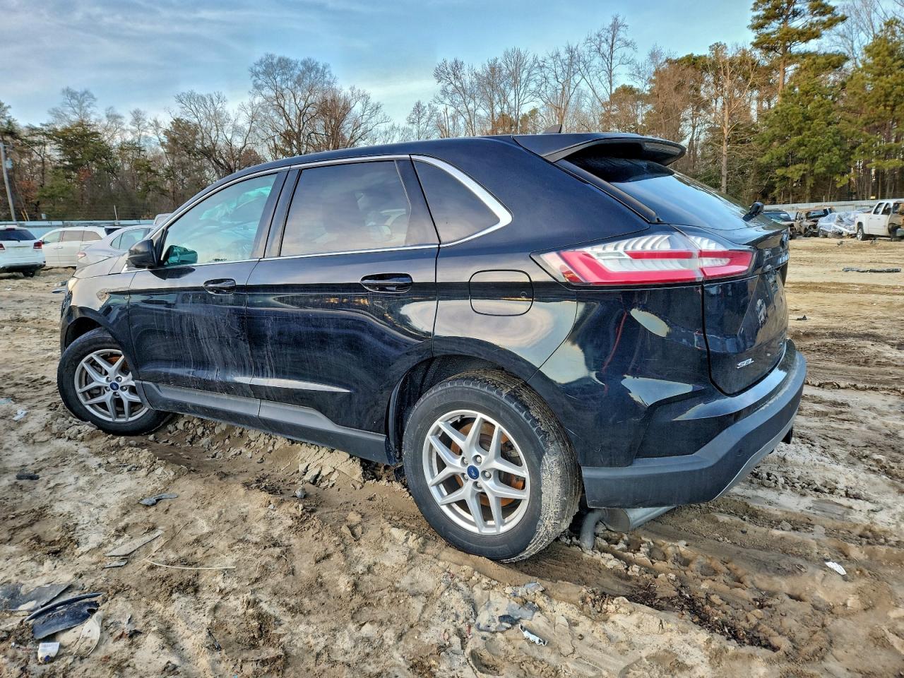 2021 FORD EDGE SEL photo 3