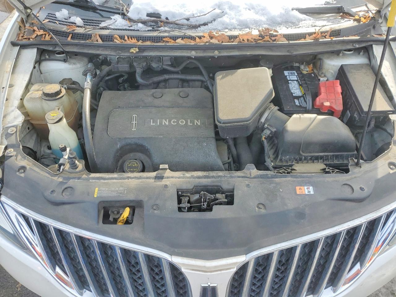 2015 LINCOLN TOWNHOUSE MKX photo 12