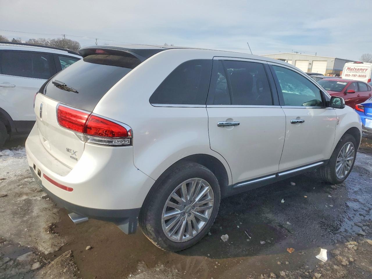 2015 LINCOLN TOWNHOUSE MKX photo 3