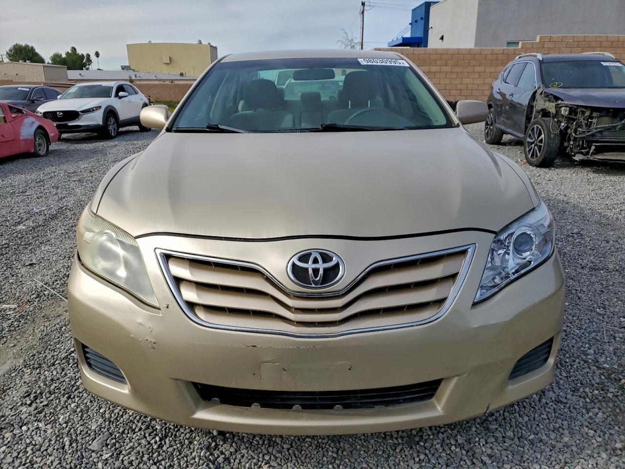 2011 TOYOTA CAMRY BASE photo 9