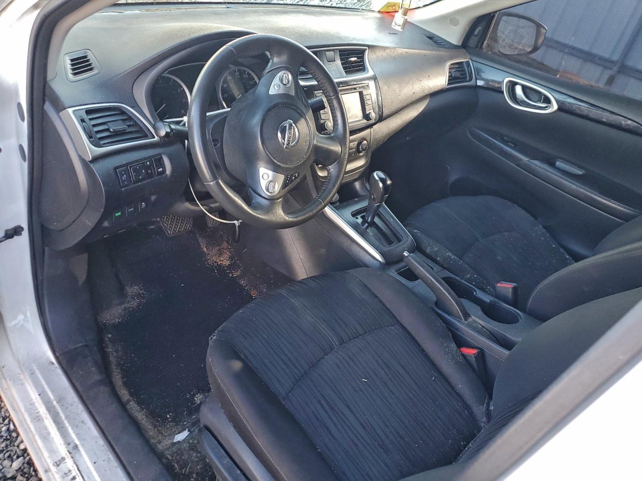 2017 NISSAN SENTRA S photo 8
