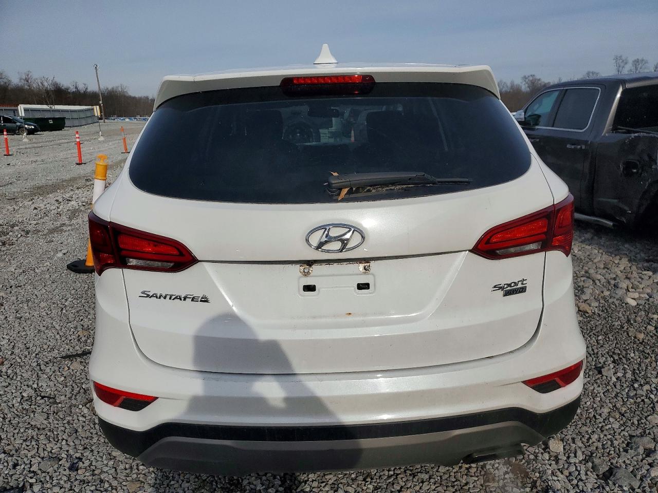 2017 HYUNDAI SANTA FE SPORT 2.4L photo 6