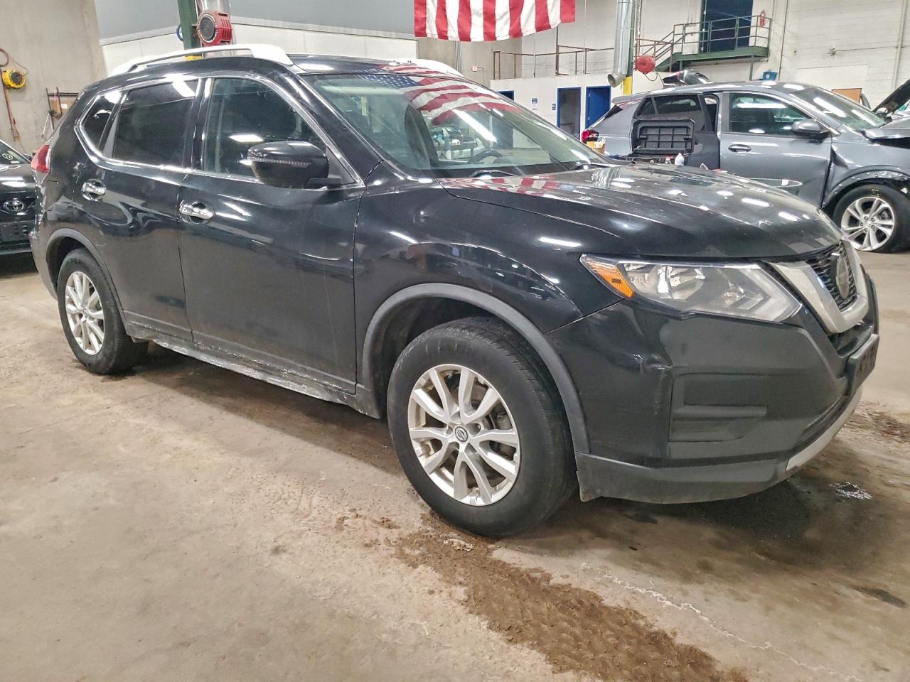 2019 NISSAN ROGUE S photo 4