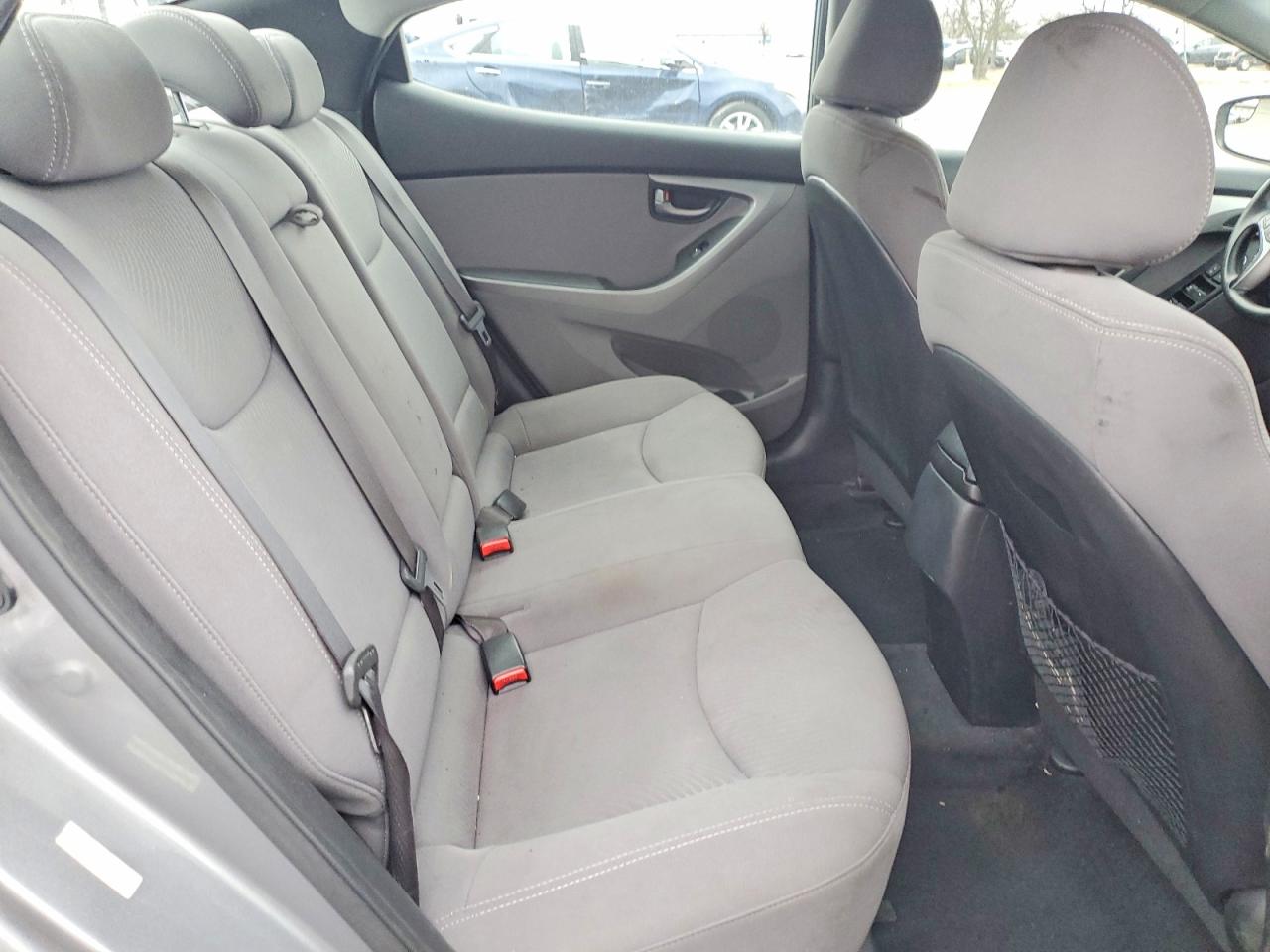 2014 HYUNDAI ELANTRA SE photo 19