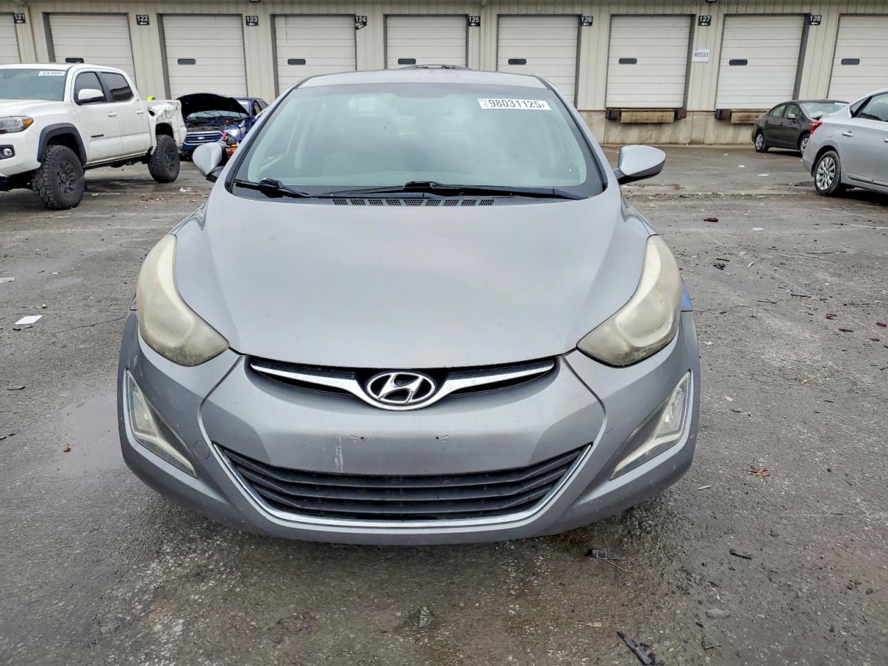 2014 HYUNDAI ELANTRA SE photo 9