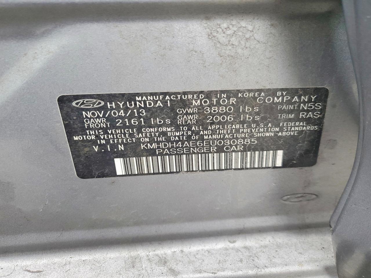 2014 HYUNDAI ELANTRA SE photo 25