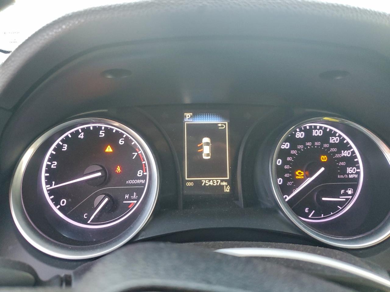 2018 TOYOTA CAMRY L photo 9
