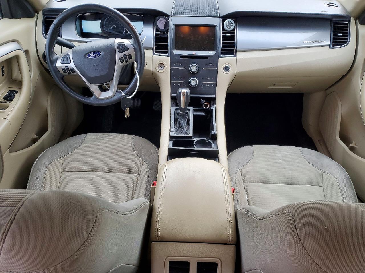 2014 FORD TAURUS photo 15