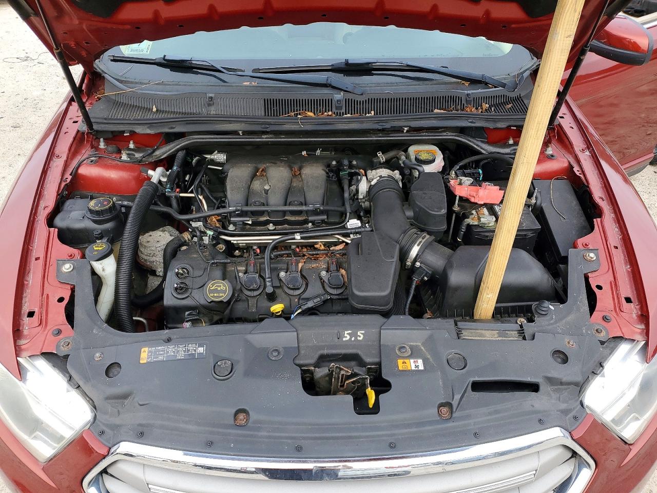 2014 FORD TAURUS photo 21