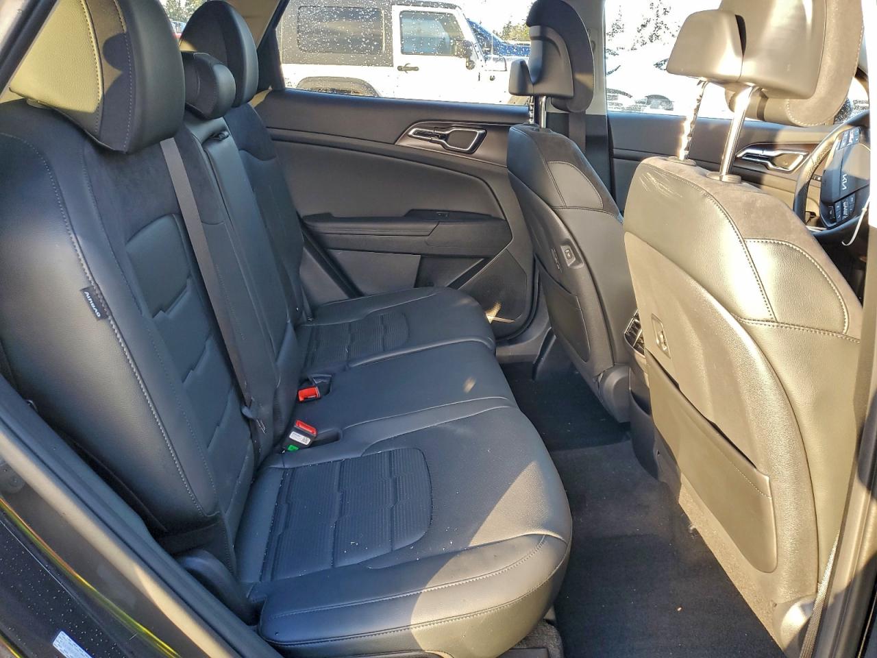 2026 KIA SPORTAGE SX PRESTIGE photo 11