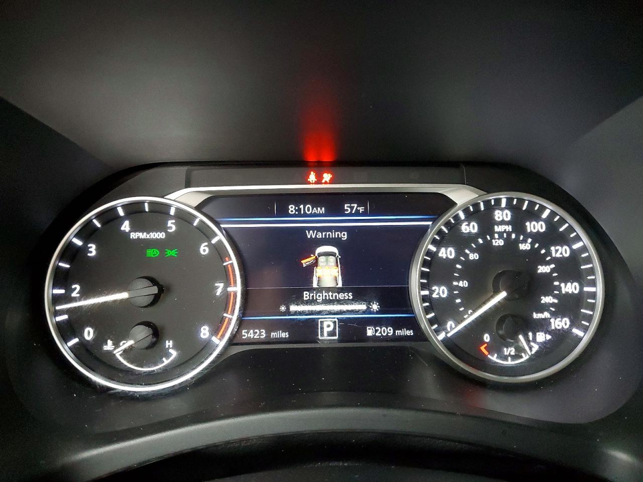 2025 NISSAN SENTRA SR photo 9