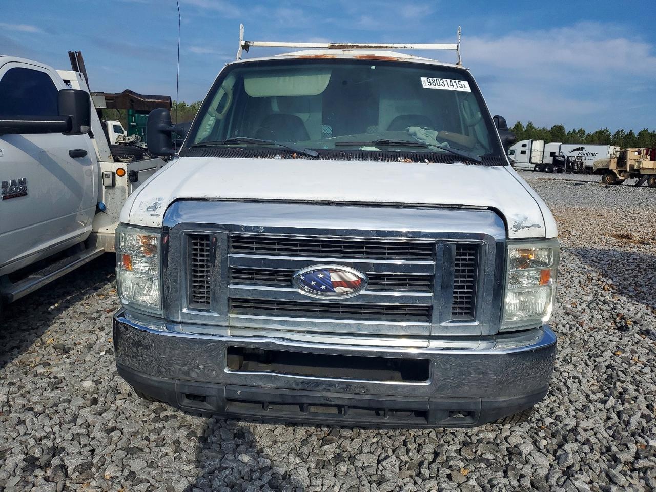 2008 FORD ECONOLINE E350 SUPER DUTY CUTAWAY VAN photo 5
