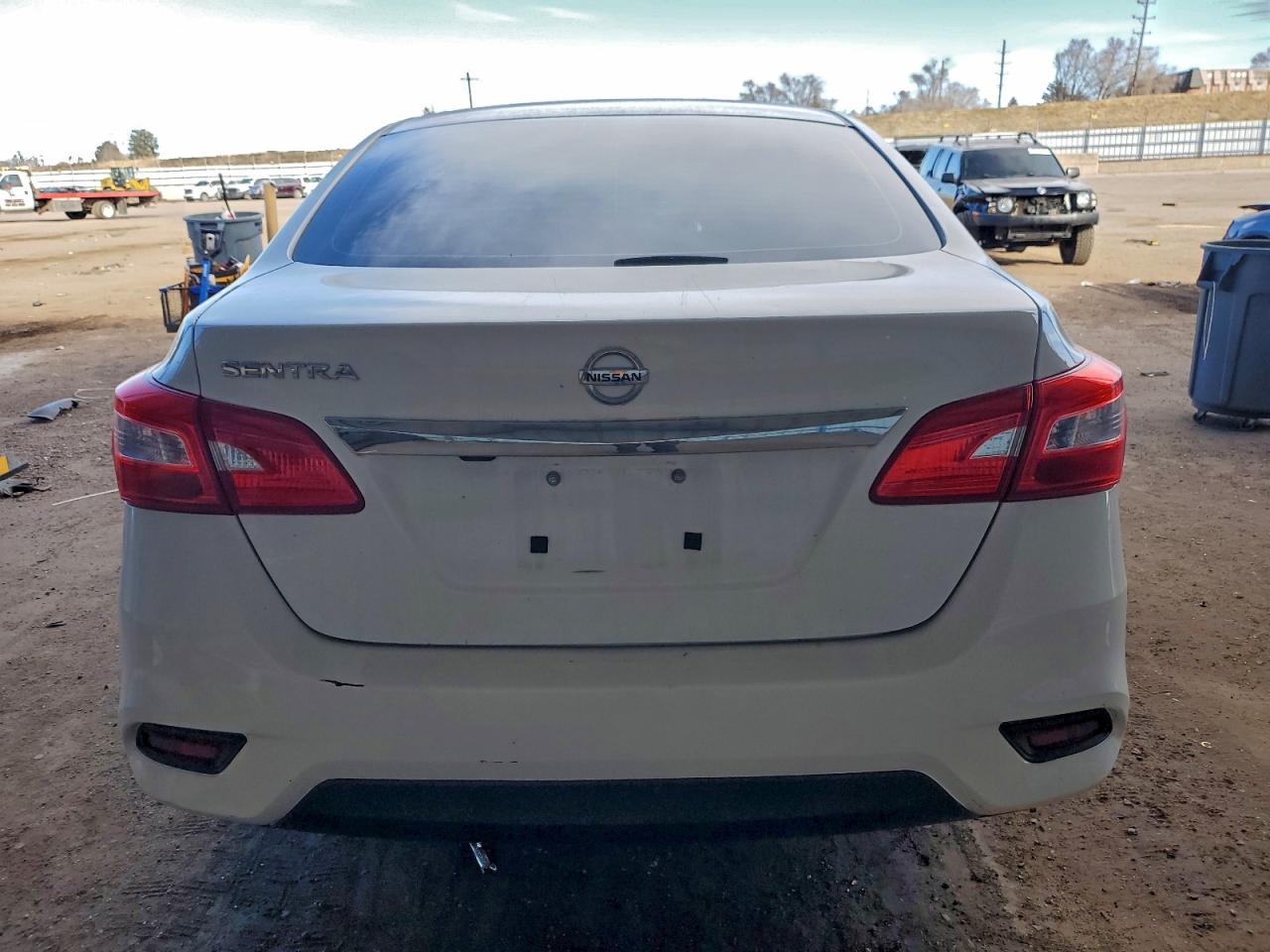 2018 NISSAN SENTRA photo 6