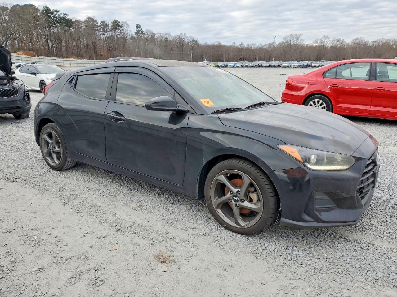 2019 HYUNDAI VELOSTER BASE photo 4