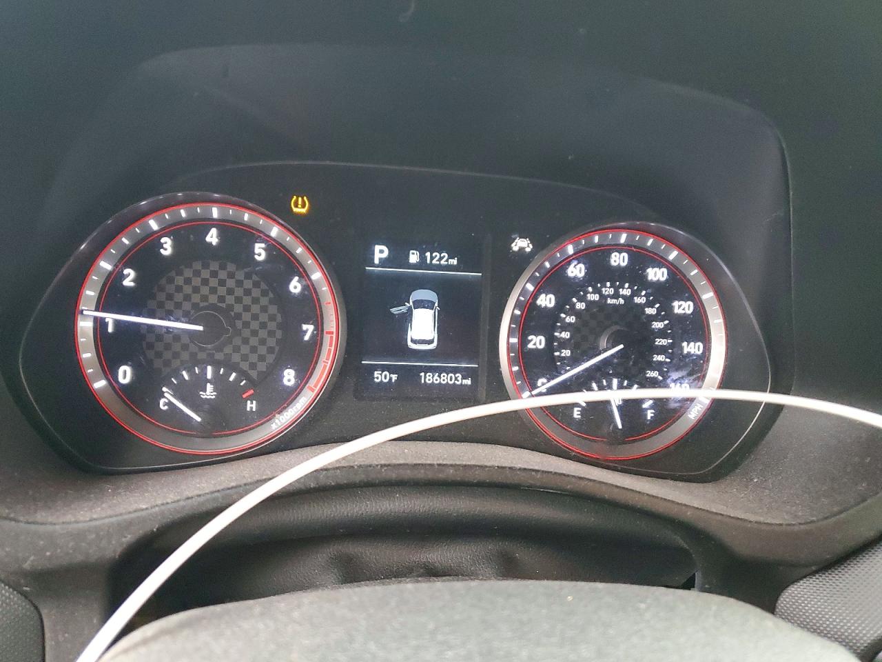 2019 HYUNDAI VELOSTER BASE photo 9
