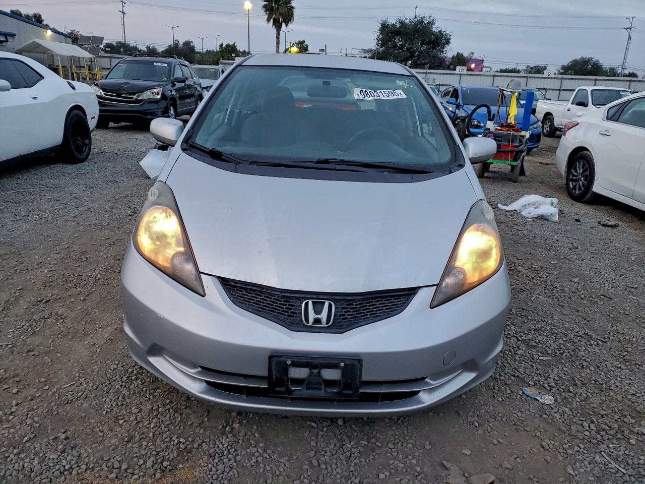 2013 HONDA FIT photo 5