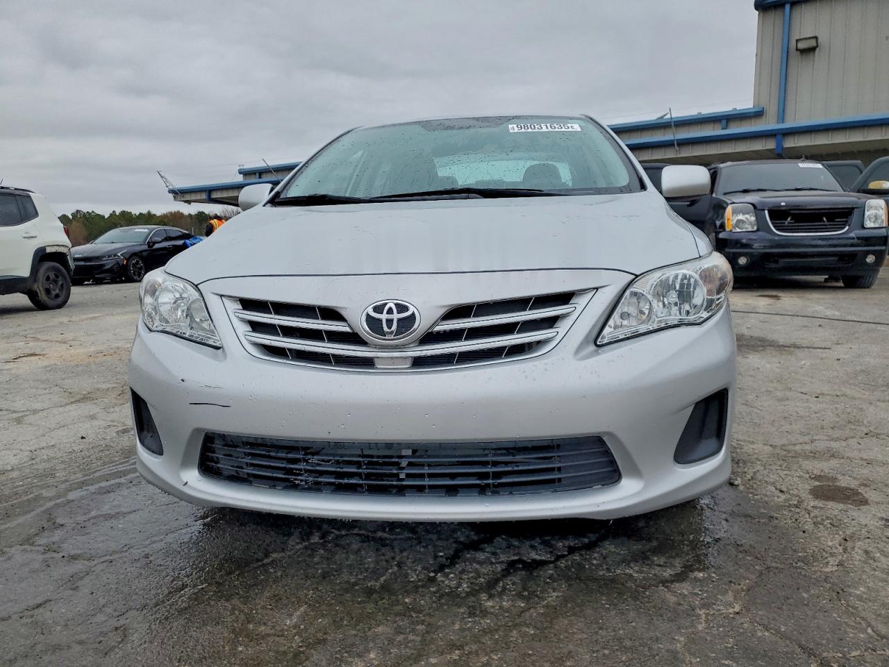 2013 TOYOTA COROLLA BASE photo 5