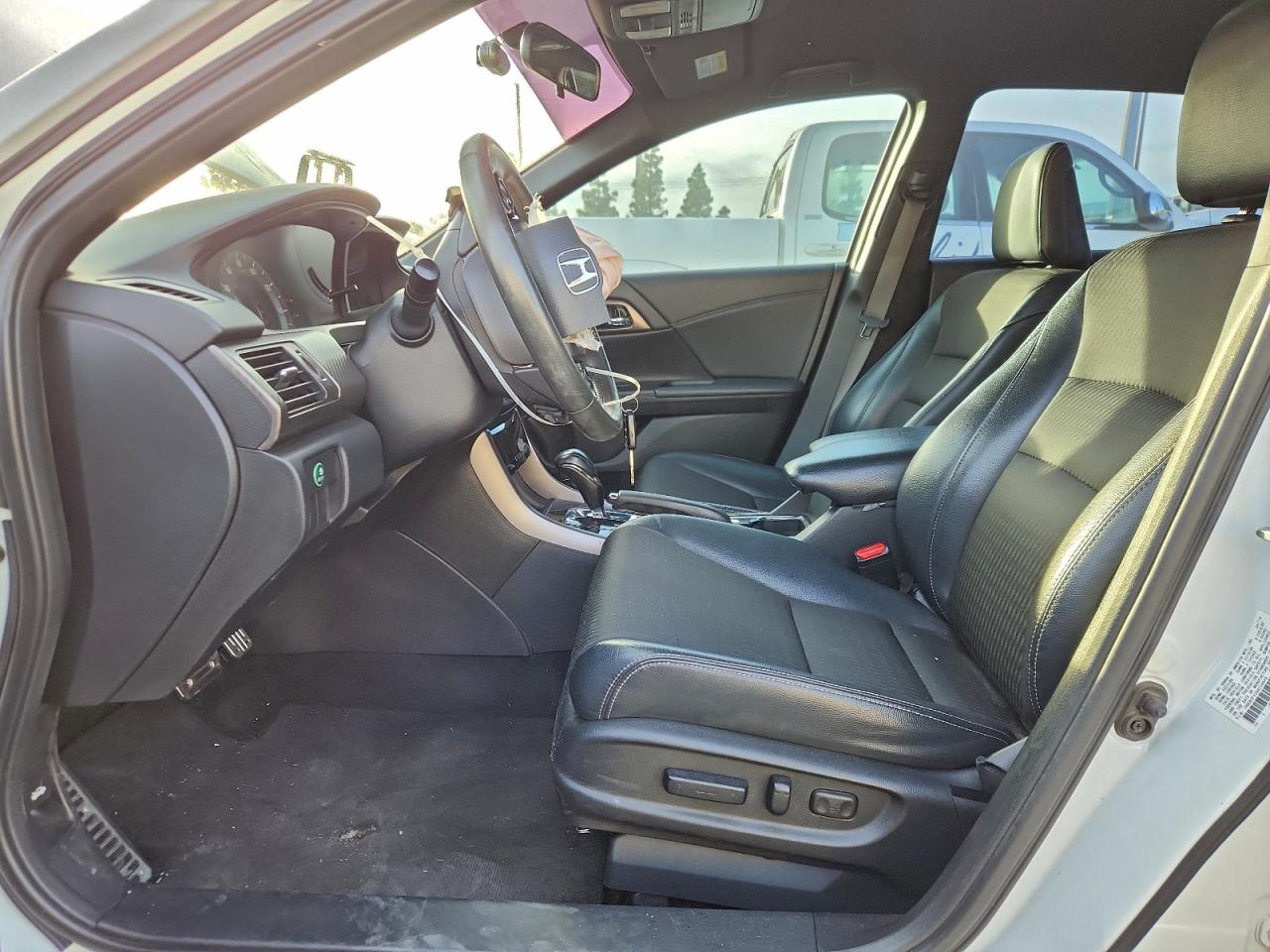 2016 HONDA ACCORD SPORT photo 7