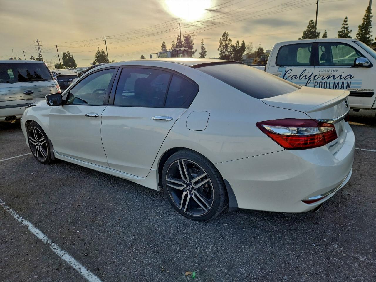 2016 HONDA ACCORD SPORT photo 2