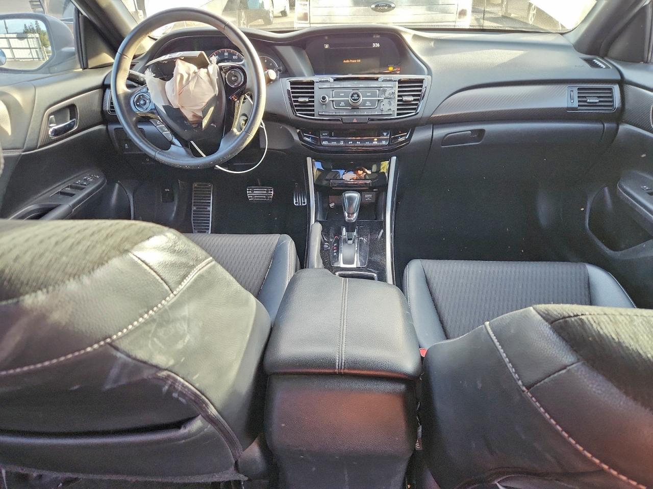 2016 HONDA ACCORD SPORT photo 8