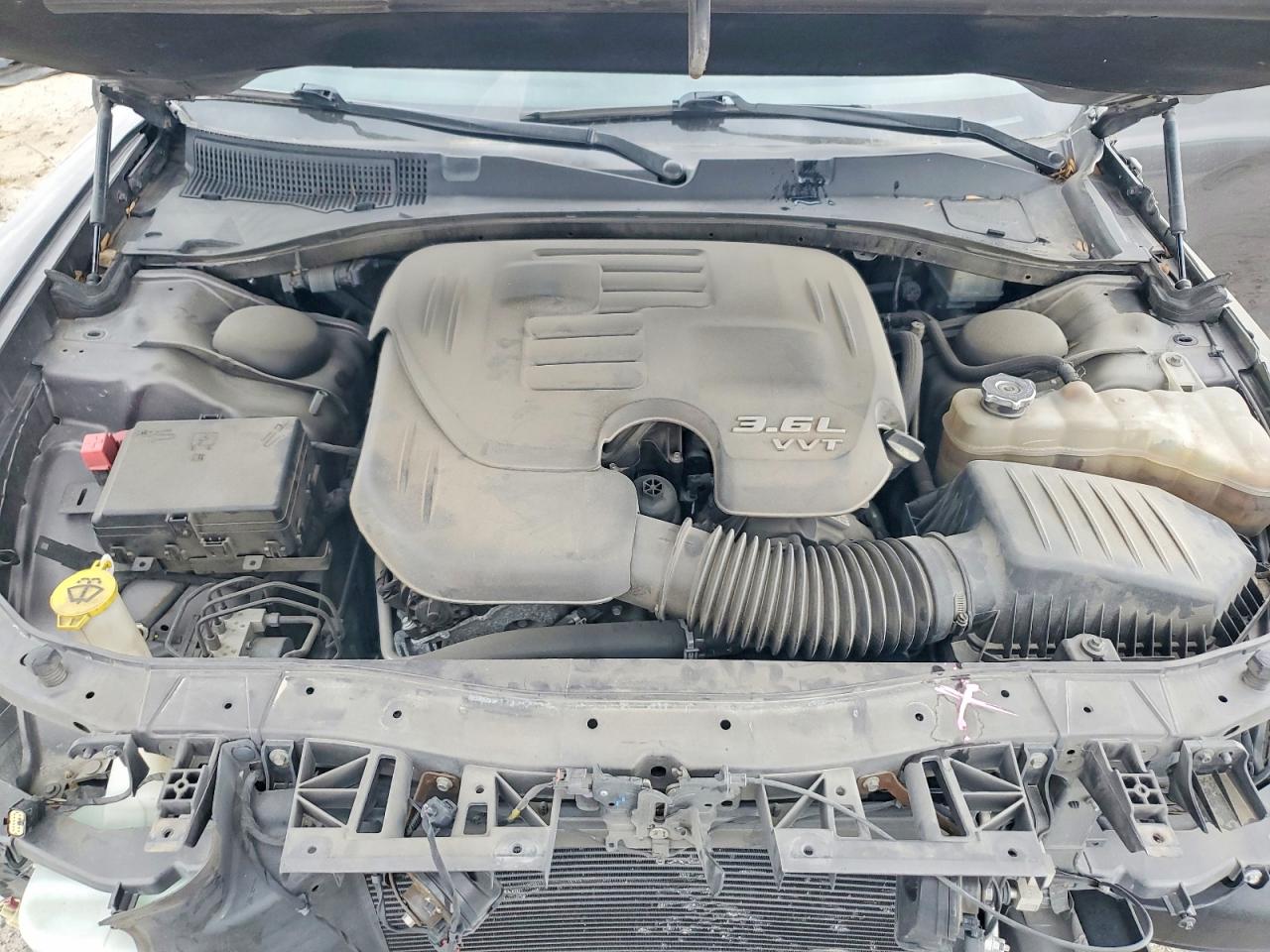 2020 DODGE CHARGER SXT photo 11