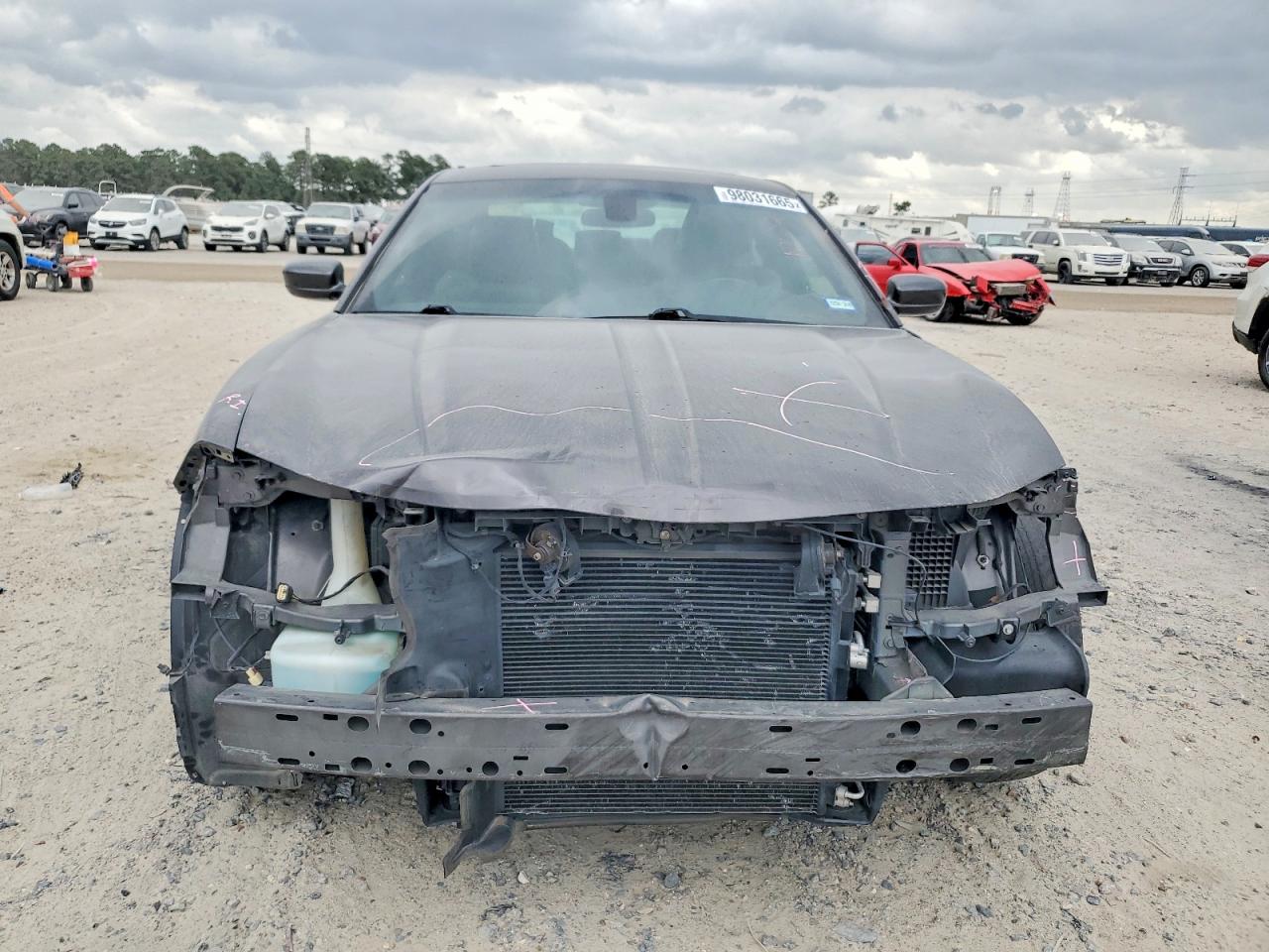 2020 DODGE CHARGER SXT photo 5