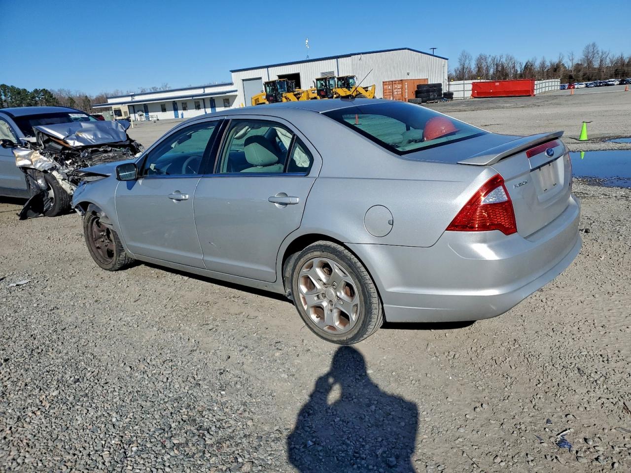 2010 FORD FUSION SE photo 2