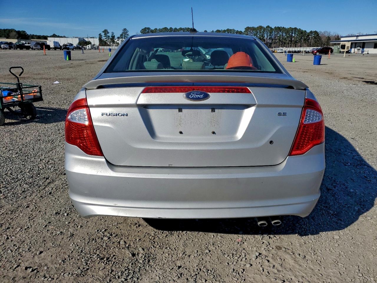2010 FORD FUSION SE photo 6