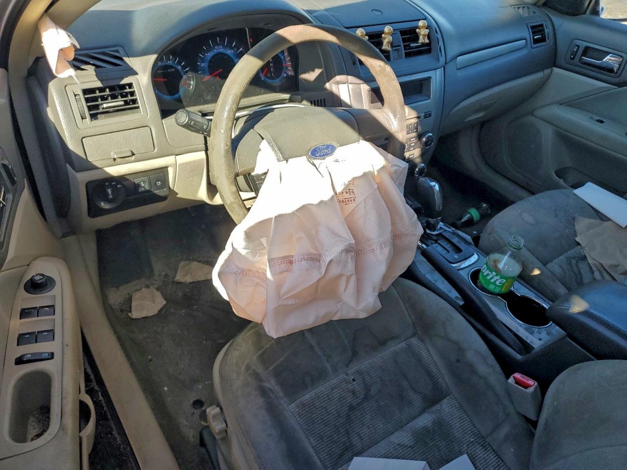 2010 FORD FUSION SE photo 8
